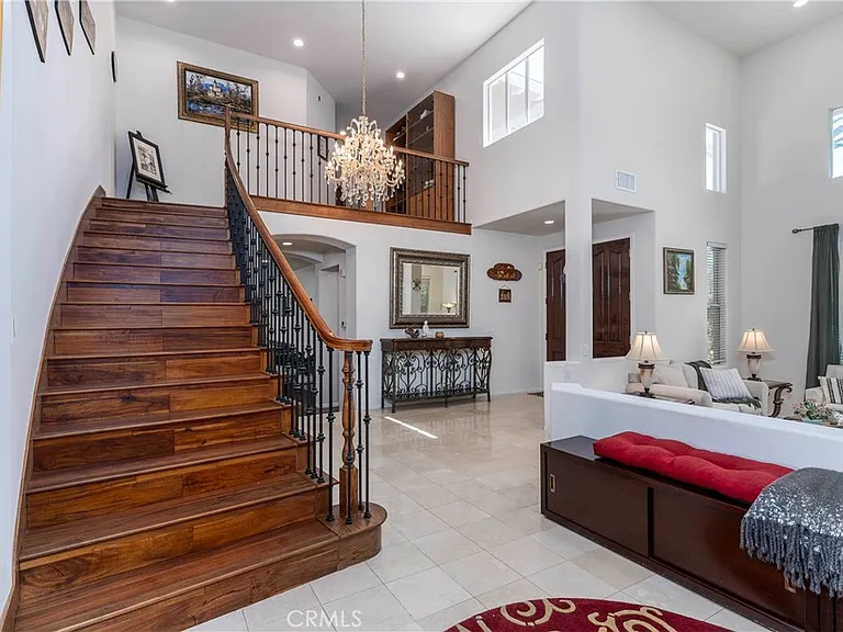 7371 Westcliff Dr — Photo 7