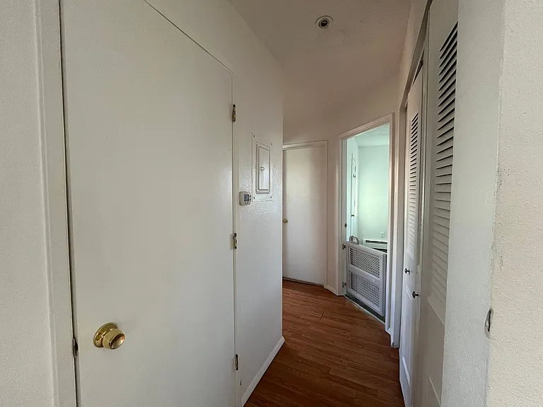 516 N Bliss St — Photo 5