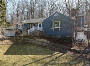 93 Cross Ridge Rd, Chappaqua, NY 10514