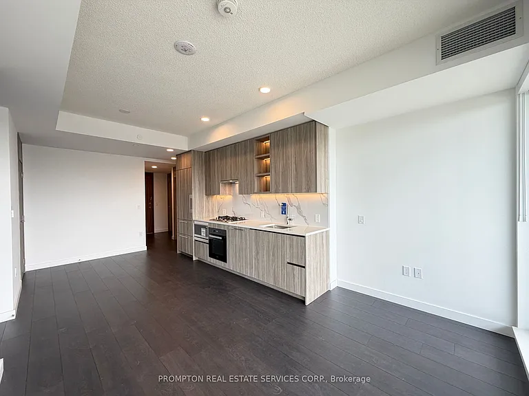 75 Billes Hts #1902 — Photo 16