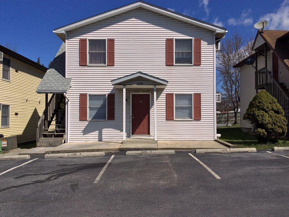 1st image of 1228 W Washington St