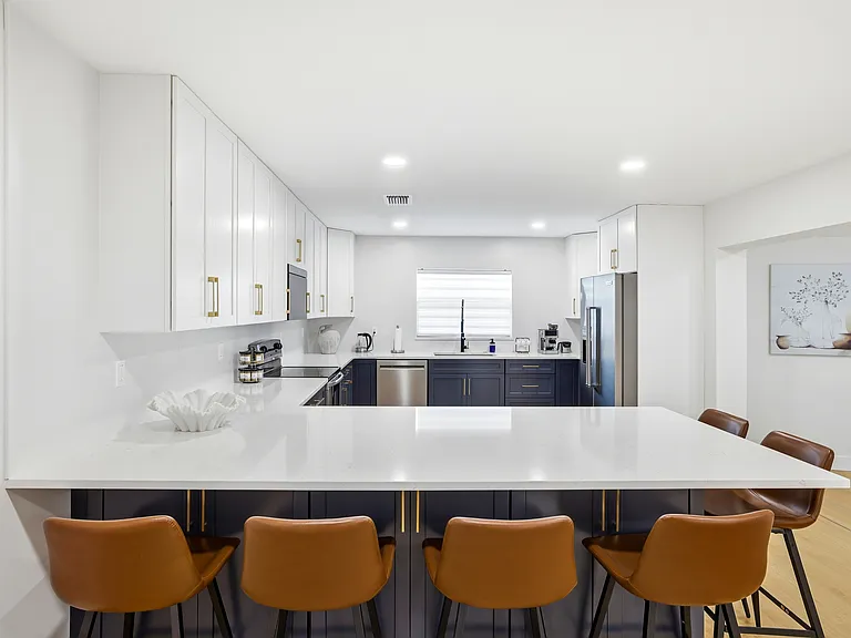 1530 Mackintosh Blvd — Photo 12