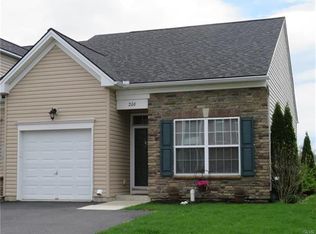 208 Patterson Walk, Easton, PA 18040