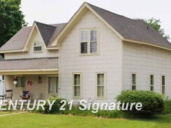 231 N Church St, Ortonville, MI 48462