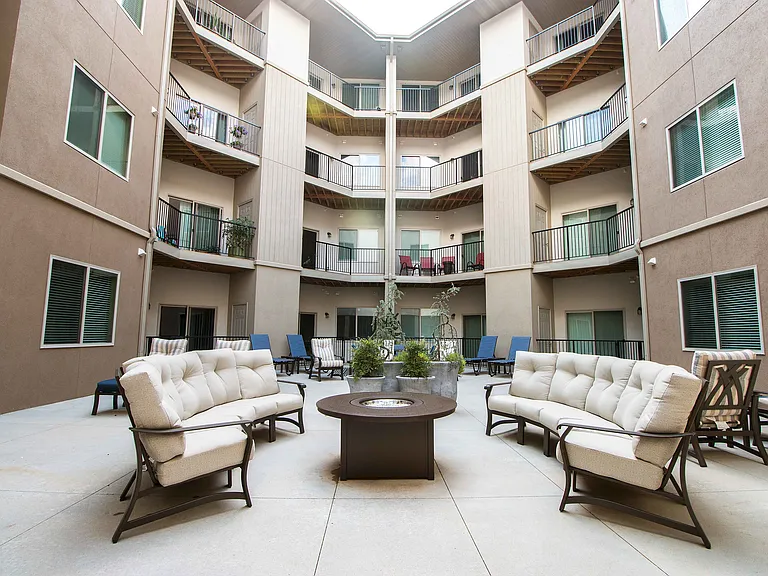 Coryell Commons — Photo 22