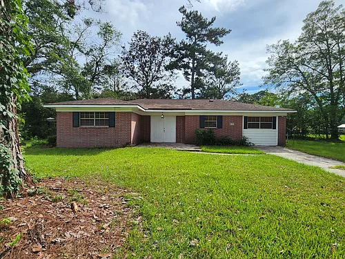 111 Holiday Dr Photo 1