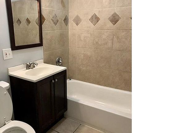 5th image of 5450 S Indiana Ave #3VL