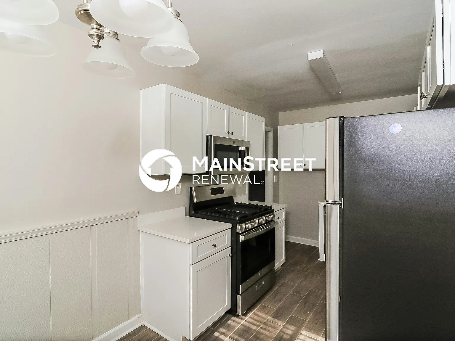 2630 Bryant Drive — Photo 4
