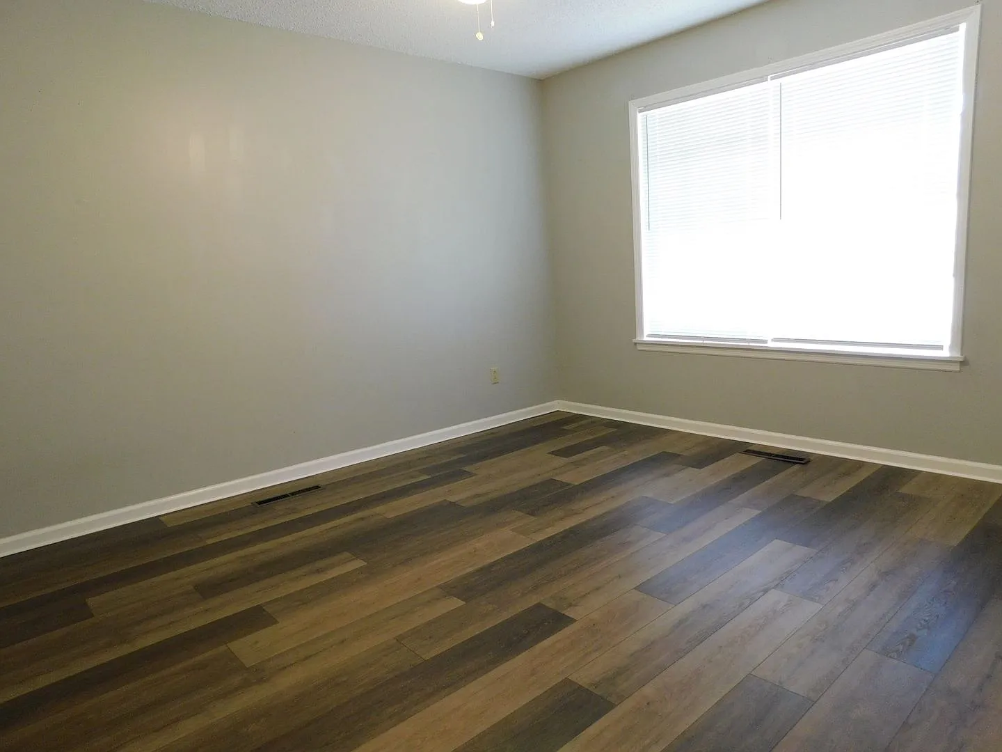 4 bedroom house Fort Smith — Photo 4