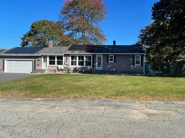 41 Lee Ave, Fitchburg, MA 01420