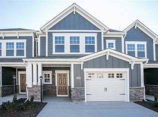 18714 Palisades Rdg, Moseley, VA 23120