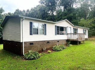 205 Bethlehem School Rd, Hickory, NC 28601