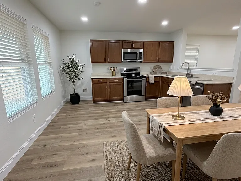 8111 Stowe Springs Ln — Photo 22