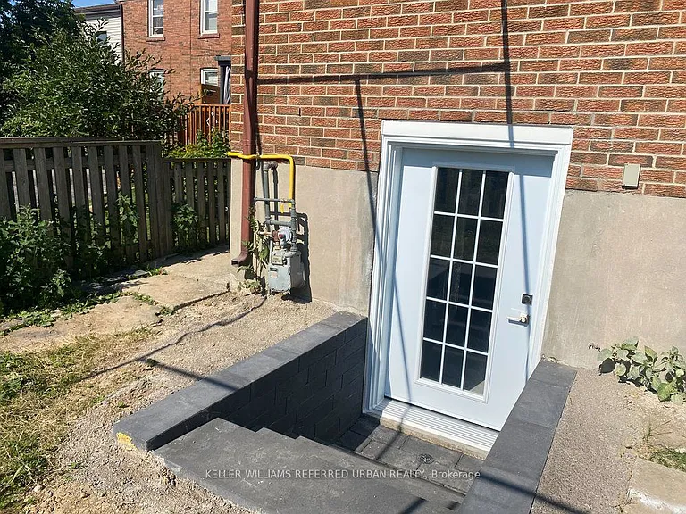 50 Kirknewton Rd #BASEMENT — Photo 9