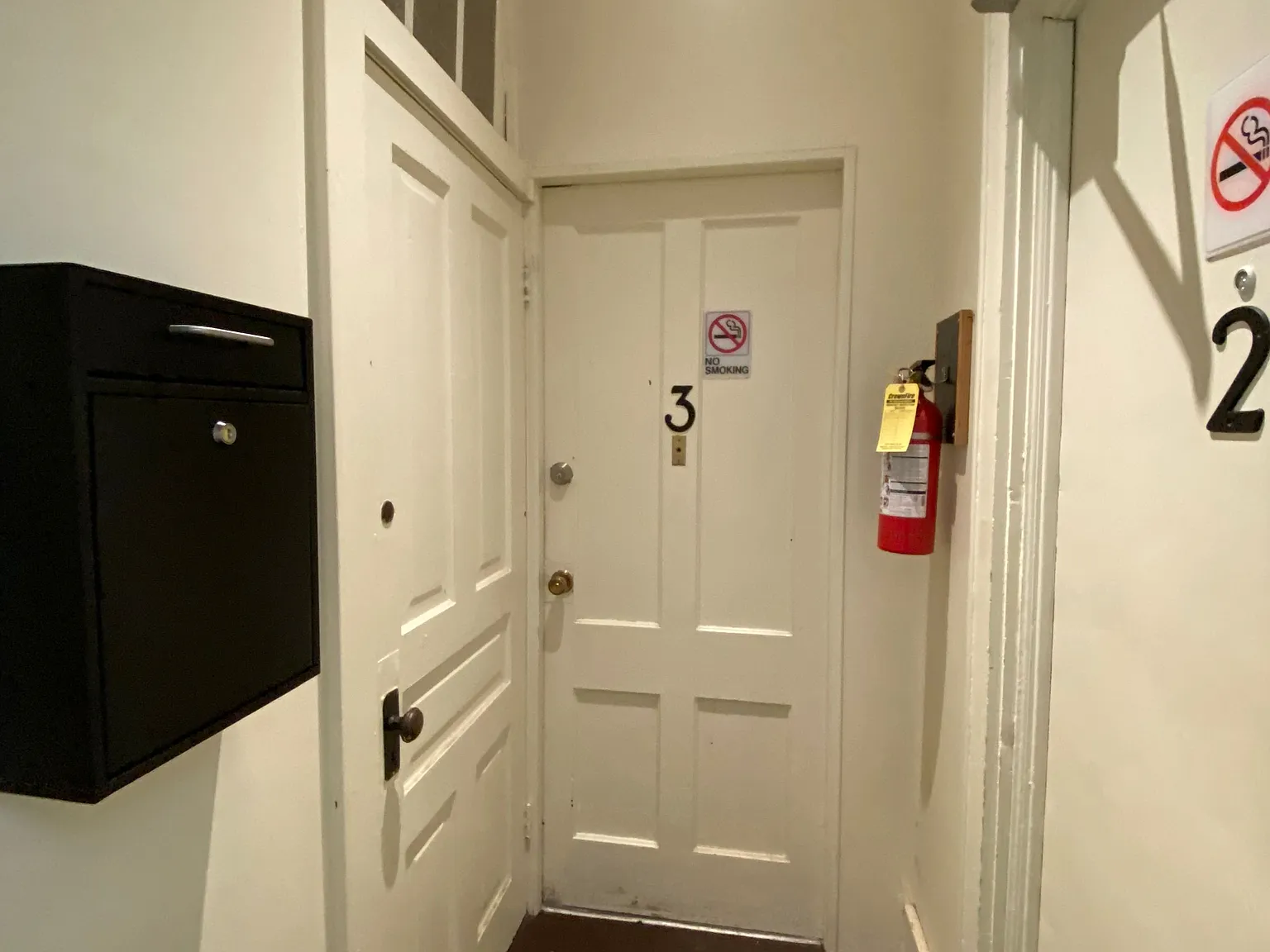 1 bed, $1,300 — Photo 3
