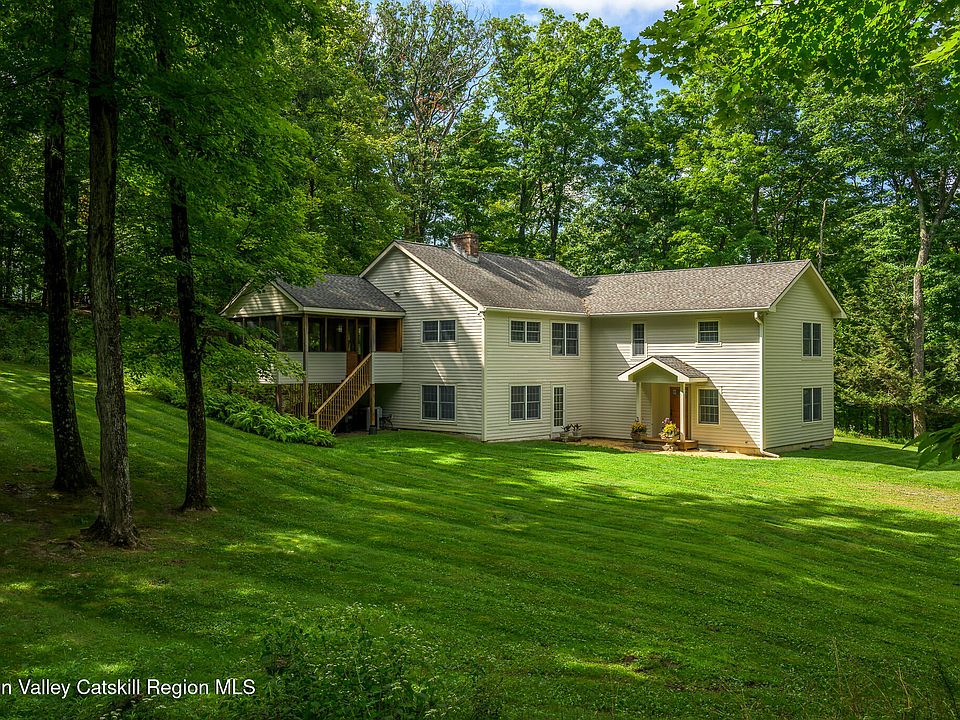 1st image of 219 Roche Drive
