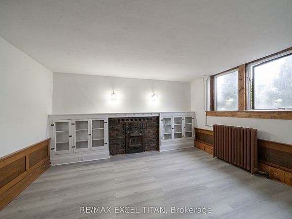 2nd image of 8 Kingston Rd #51
