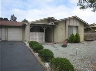 1439 Temple Heights Dr, Oceanside, CA 92056