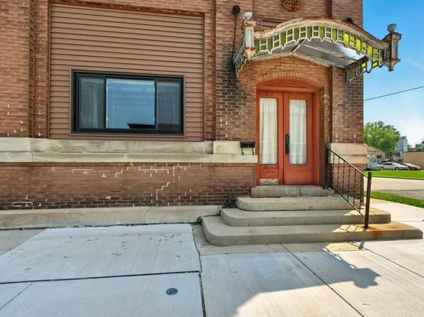 301 E Main St, Chilton, WI 53014