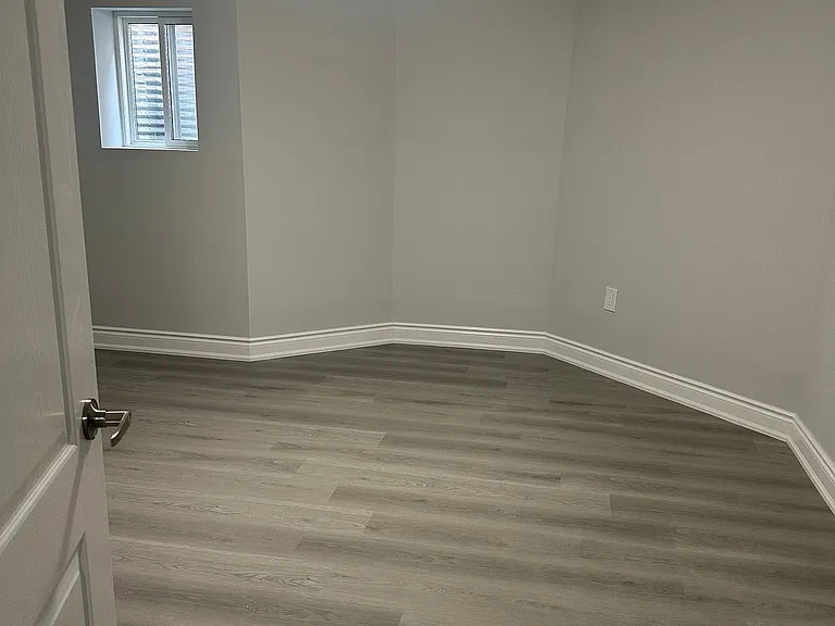 73 Snow Leopard Ct — Photo 4