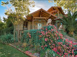 1306 Willis St, Redding, CA 96001