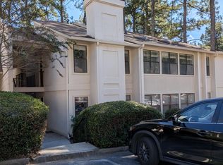 2711 Huntingdon Chase, Sandy Springs, GA 30350