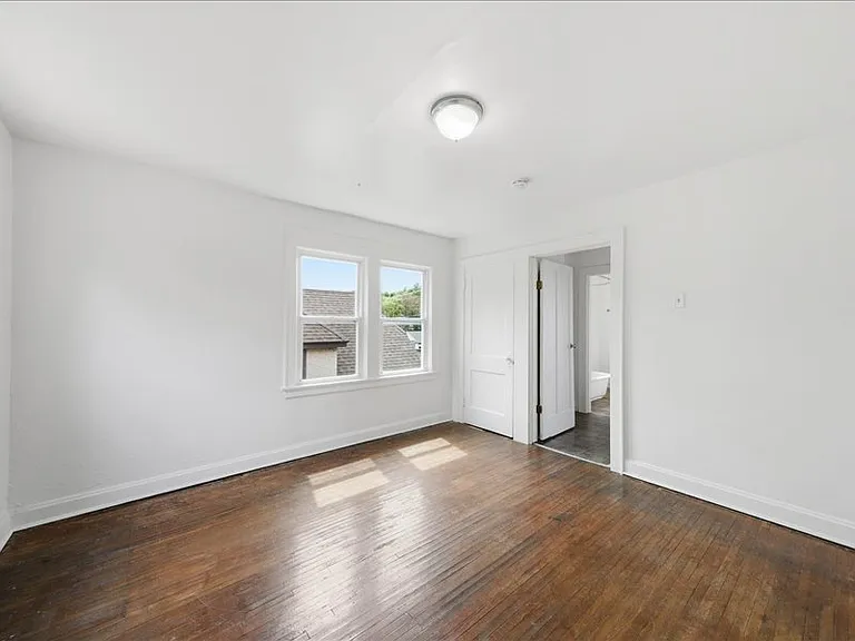 3970 Vine St #7 — Photo 6