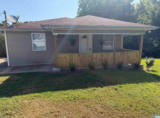 557 6th Ct, Pleasant Grove, AL 35127