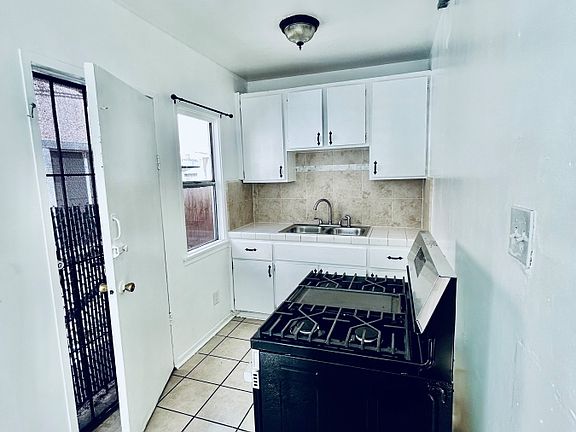4th image of 5427 1/2 Dairy Ave