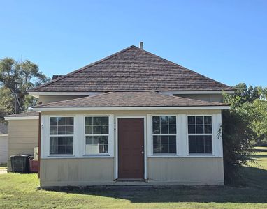 419 W 7th St, La Crosse, KS, 67548