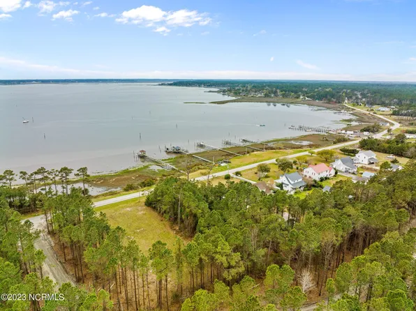 2793 Mill Creek Road, Newport, NC 28570