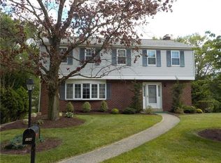104 Charterwood Dr, Pittsburgh, PA