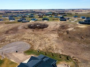 700 Branding Iron Dr, Bismarck, ND 58503