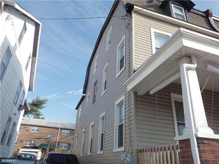 1st image of 7423 Oxford Ave