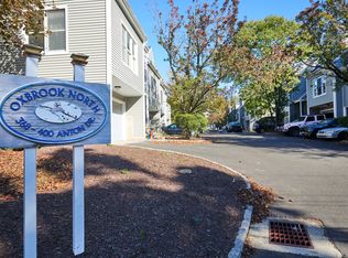 Oxbrook North, Bridgeport, CT 06606