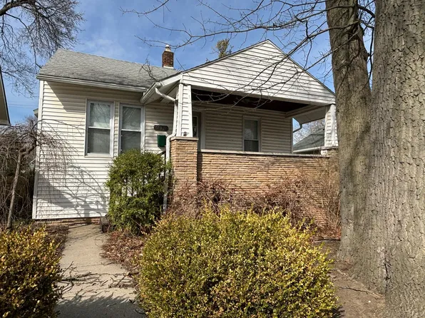 215 E Woodland St, Ferndale, MI 48220