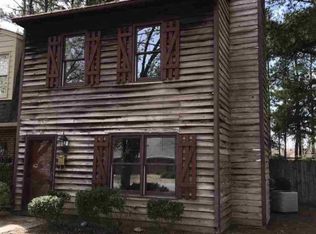 203 Canterbury Rd APT D, Smithfield, NC 27577