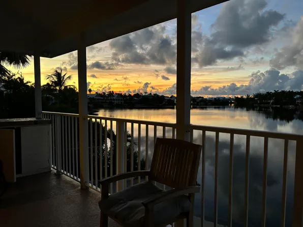 64 Mutiny Pl, Key Largo, FL 33037