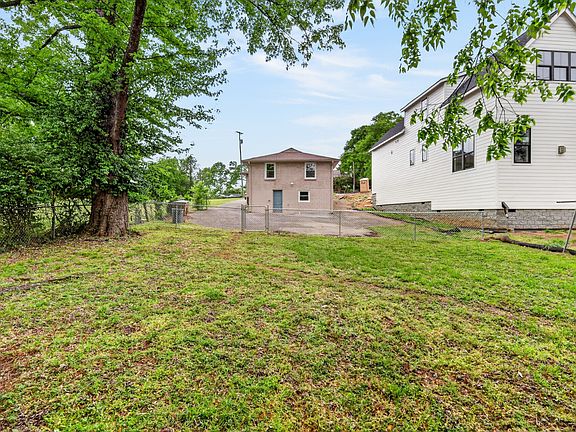 4th image of 1411 Porter Rd