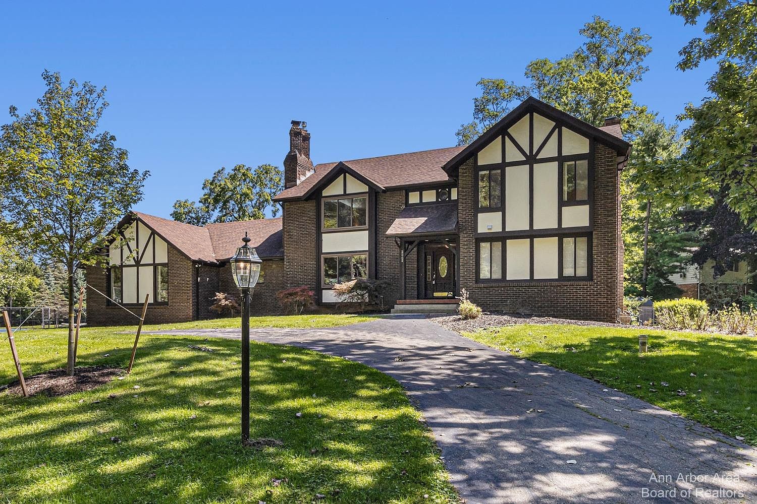 2562 Blueberry Ln, Ann Arbor, MI 48103 | MLS #3297965 | Zillow