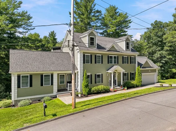 19 Riverside Dr, North Reading, MA 01864