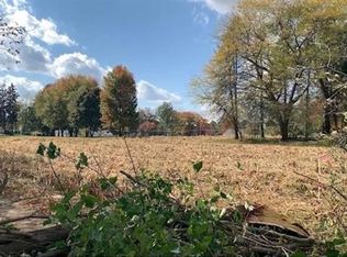 245 N Isabella St, Saxonburg, PA 16056