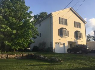 77 Elmhurst Ave, Manchester, NH 03103