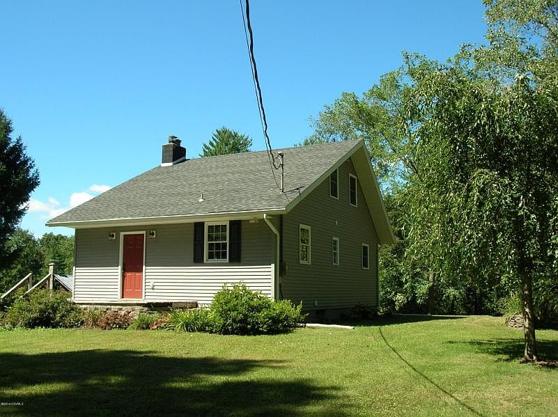 14.39 ACRES OF PRIVACY MINUTES FROM RT#118 AND RICKETTS GLEN STATE PARK