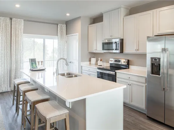 205 Ashton Court Mozart #3, Catasauqua, PA 18032