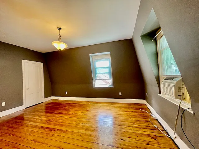 107 Otis St #3 — Photo 18