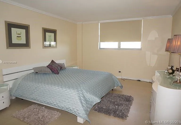 19370 Collins Avenue Seasonal #923 — Photo 14
