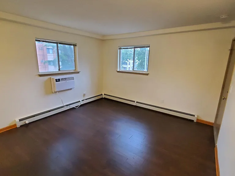 29 N Hancock St #102 — Photo 3
