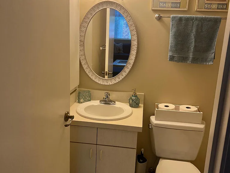 1219 S Central Ave — Photo 19