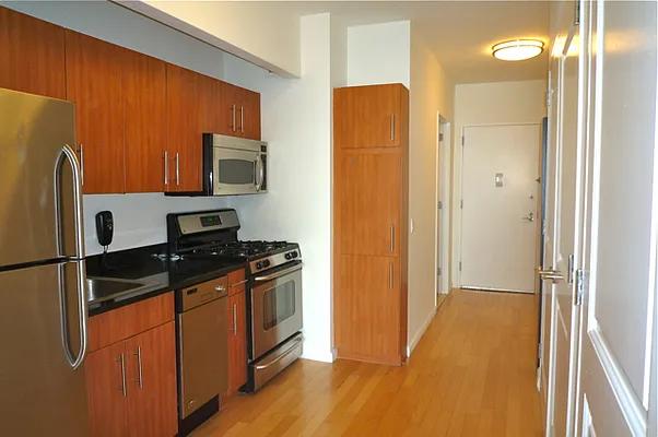 Rented by New York Residence | media 34
